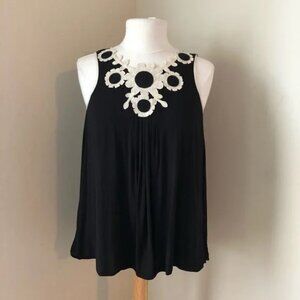 ⭐️ Max Studio Sleeveless Blouse